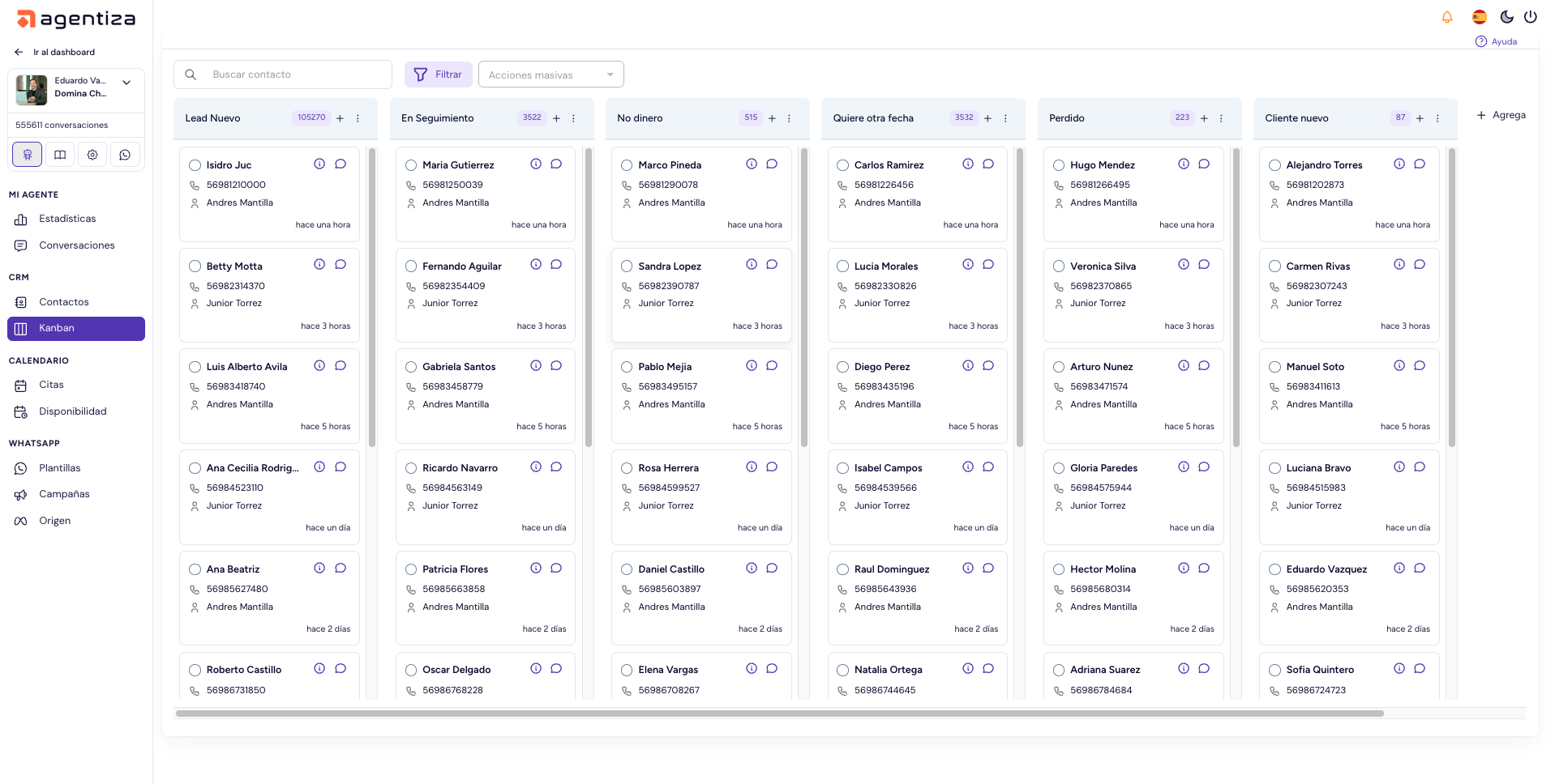 Tablero Kanban del CRM con leads segmentados por etapa